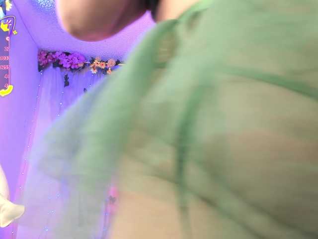 sweetbambi-23's BongaCams show and profile