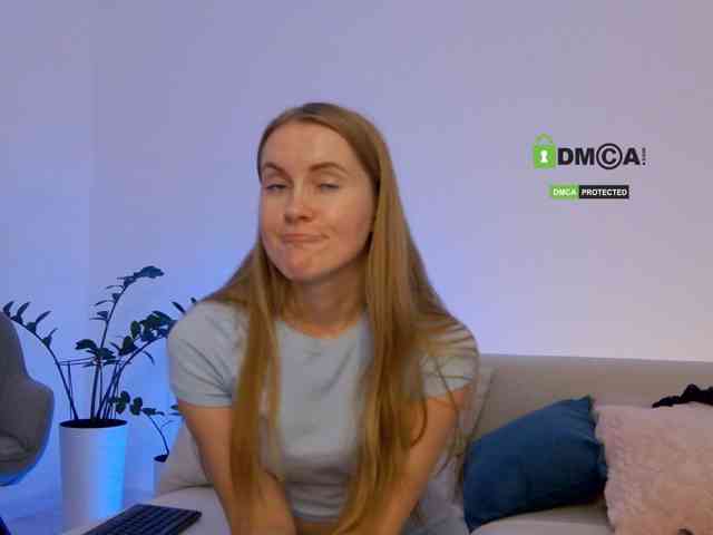 23Kira23