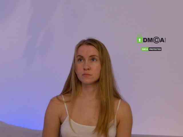 23Kira23