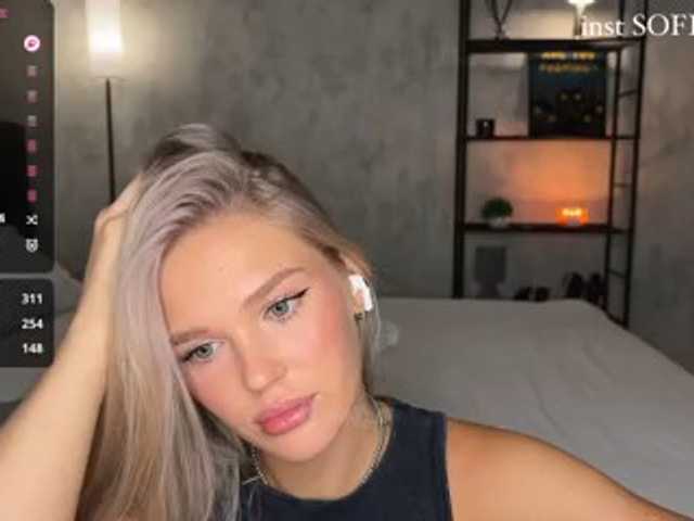 SOFICUMS live cam on BongaCams