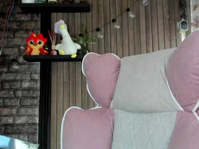 karo131324 live cam on BongaCams