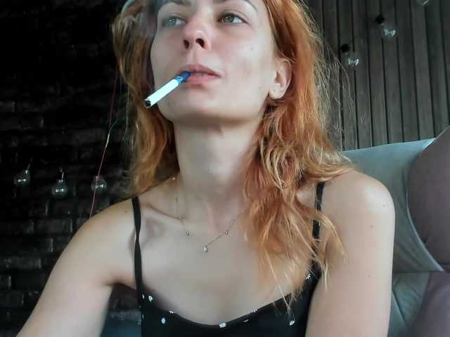 karo131324 live cam on BongaCams