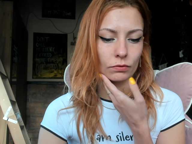 karo131324 live cam on BongaCams