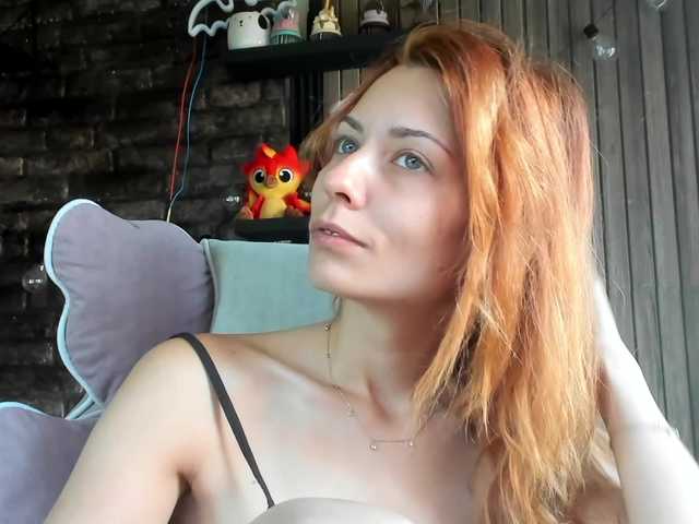 karo131324 live cam on BongaCams