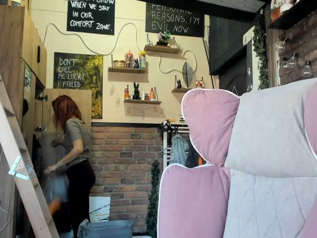 karo131324 live cam on BongaCams