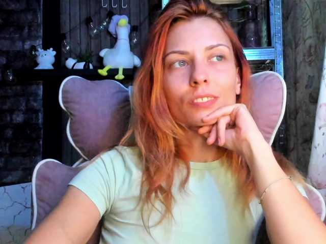 karo131324 live cam on BongaCams