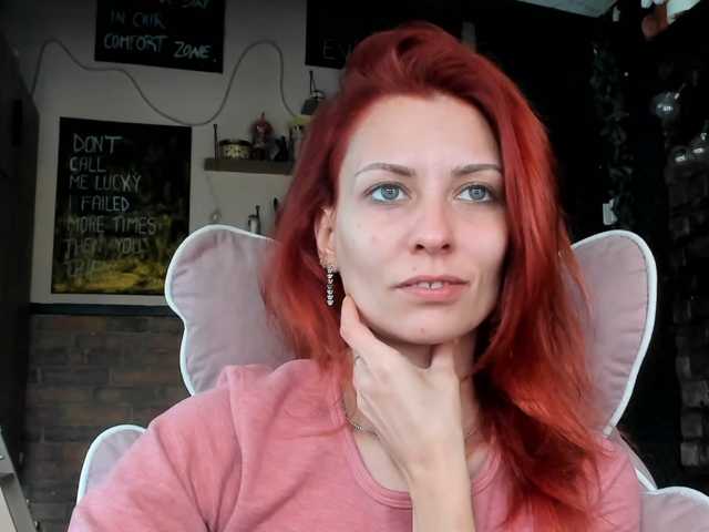 karo131324, en vivo ahora en BongaCams