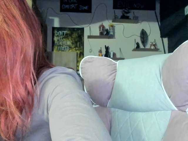 karo131324 live cam on BongaCams