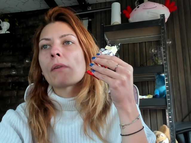 karo131324 live cam on BongaCams