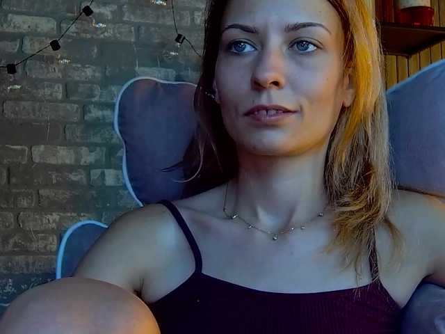 karo131324 live webcam show