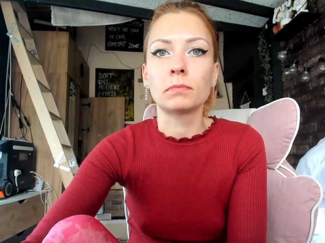 karo131324 live cam on BongaCams