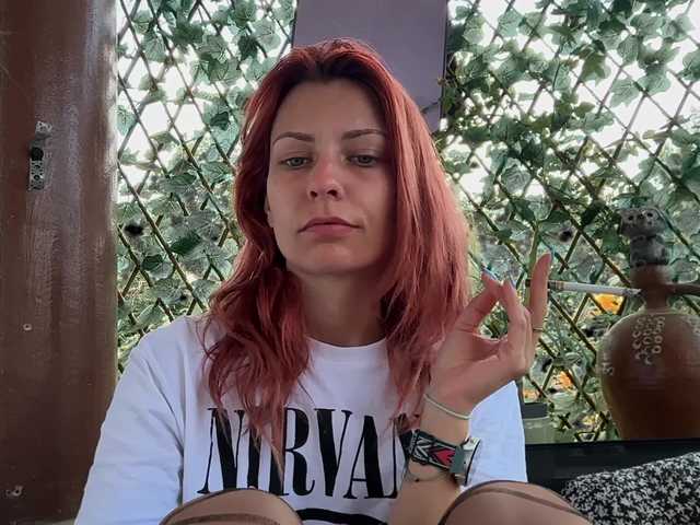 karo131324 live cam on BongaCams