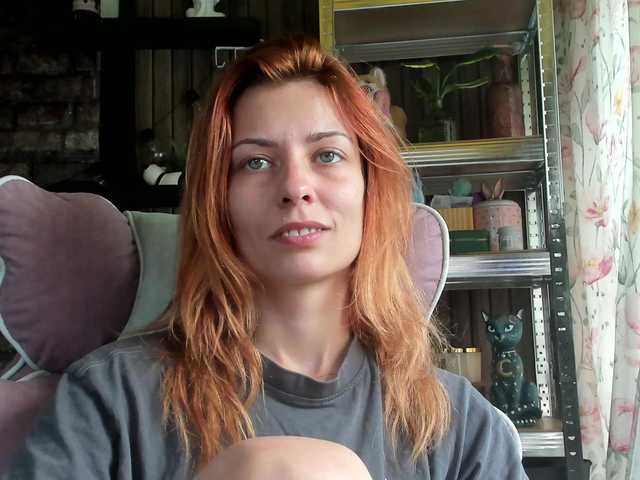 karo131324 live cam on BongaCams