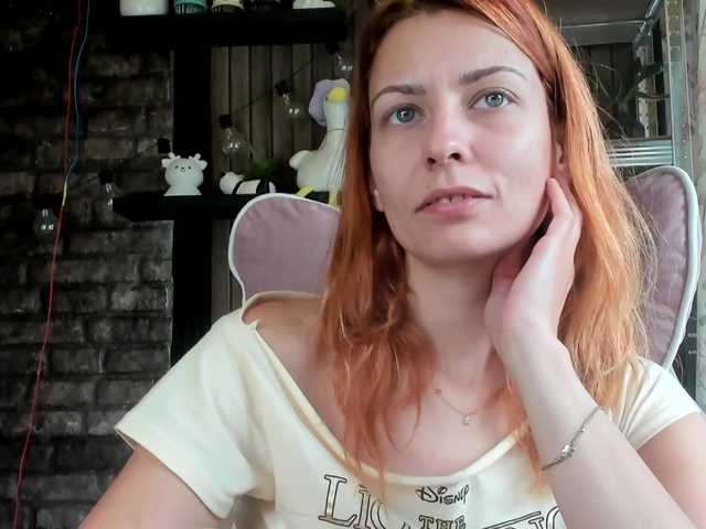 karo131324 live cam on BongaCams