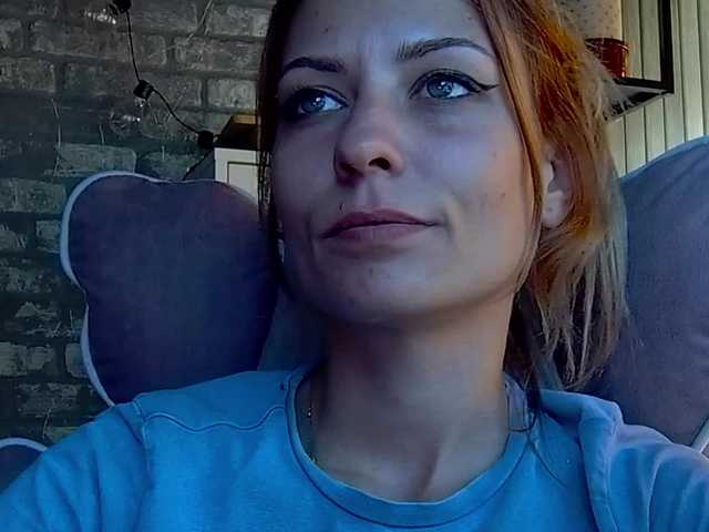 karo131324 live cam on BongaCams