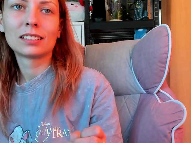 karo131324 live cam on BongaCams