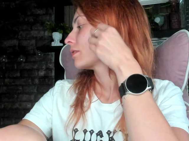 karo131324 live cam on BongaCams