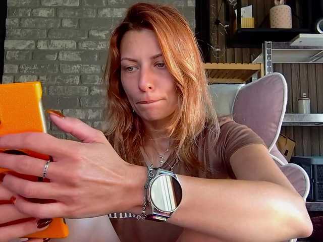 karo131324 live cam on BongaCams