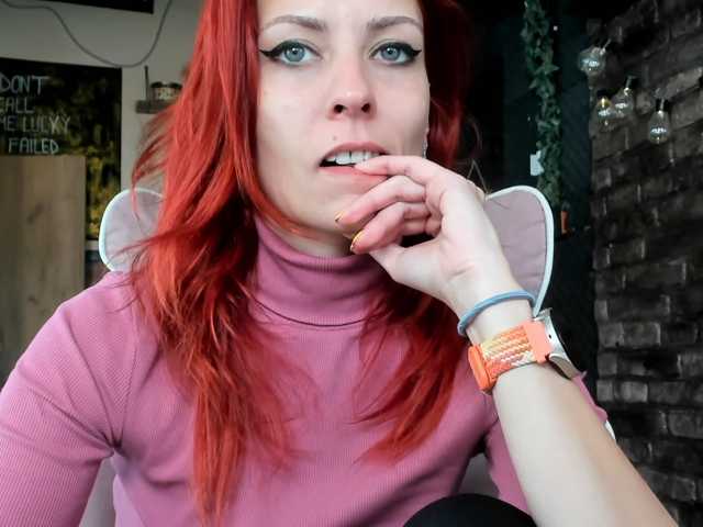 karo131324, en directo ahora en BongaCams
