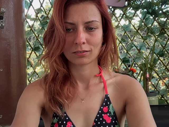 karo131324 live cam on BongaCams