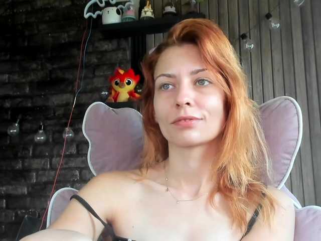 karo131324 live cam on BongaCams
