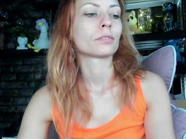 karo131324 live cam on BongaCams