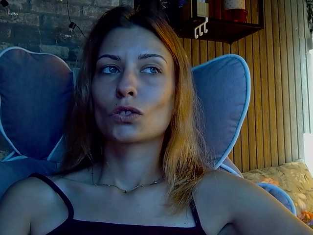 karo131324 live webcam show