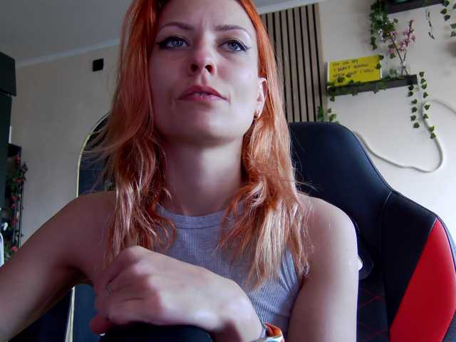karo131324's BongaCams show and profile