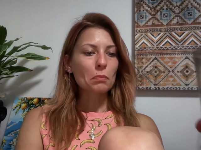 karo131324 live cam on BongaCams