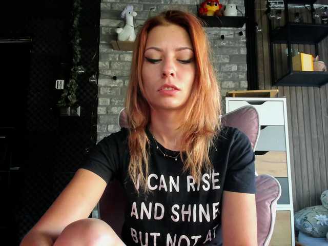 karo131324 live webcam show
