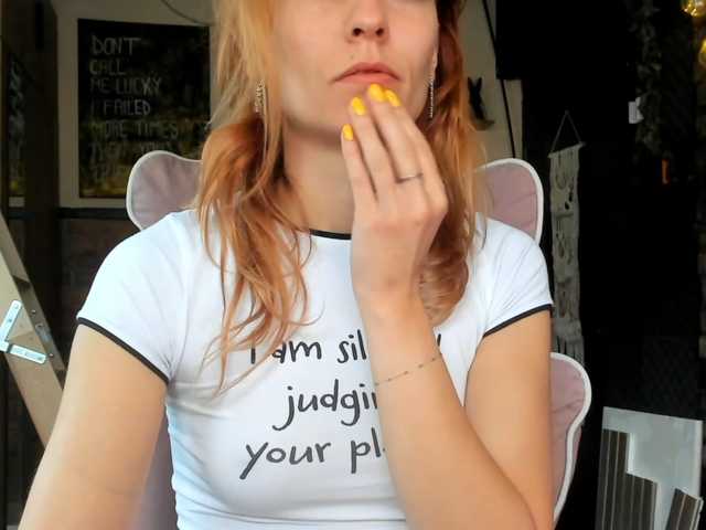 karo131324, live now on BongaCams