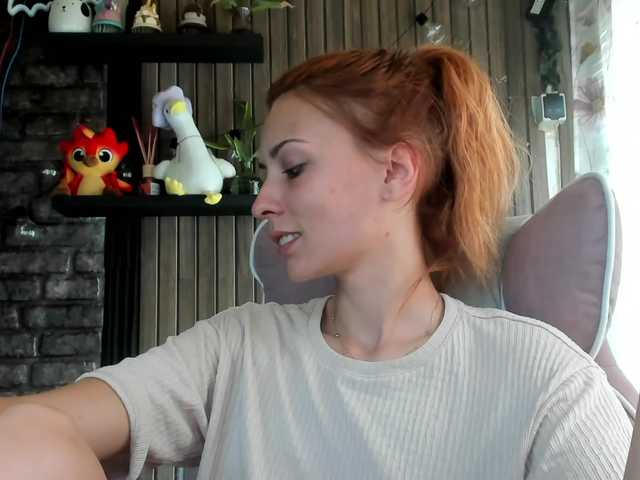 karo131324 live cam on BongaCams