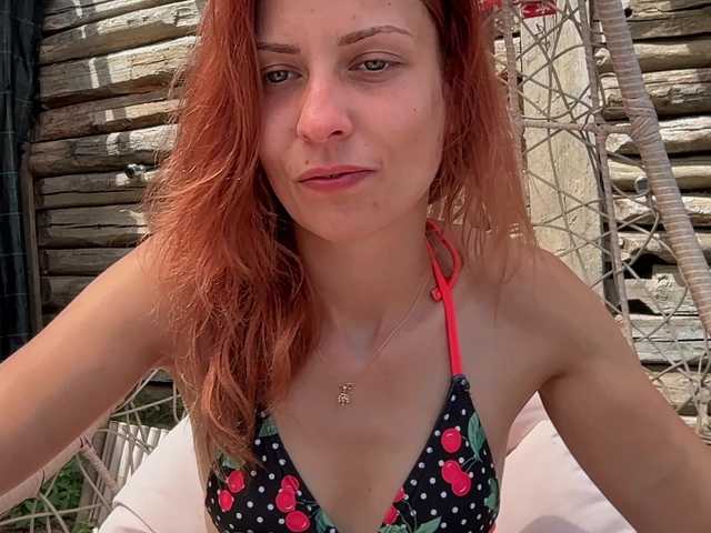 karo131324 live cam on BongaCams