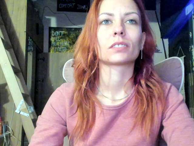 karo131324 live cam on BongaCams