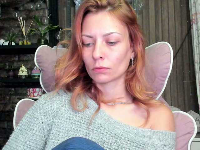 karo131324 live cam on BongaCams