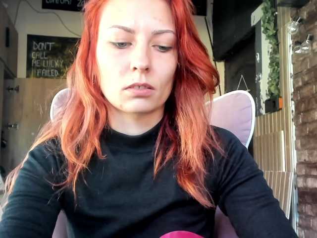 karo131324 live cam on BongaCams