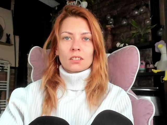 karo131324 live cam preview