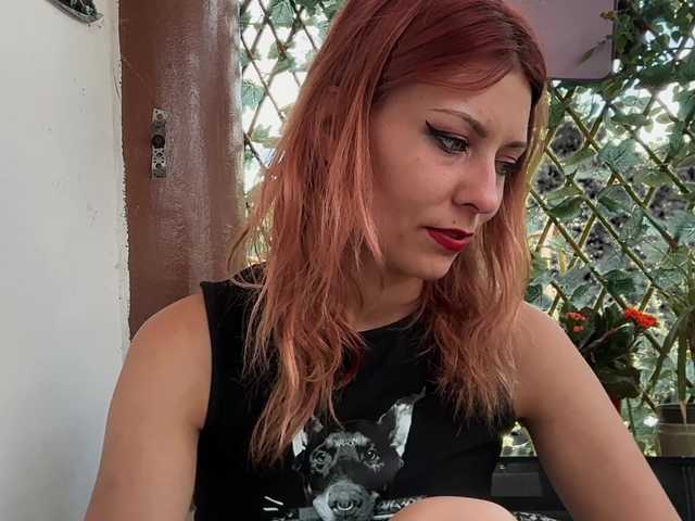 karo131324 live cam on BongaCams