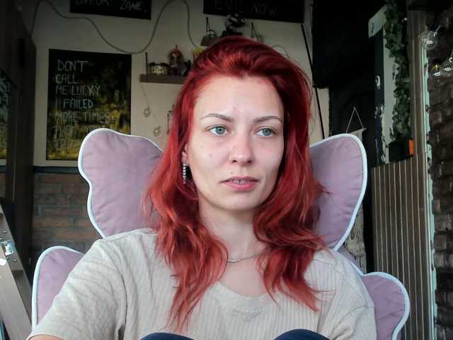 karo131324 live cam on BongaCams