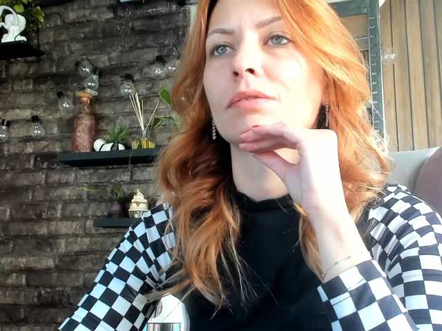 karo131324 live cam preview