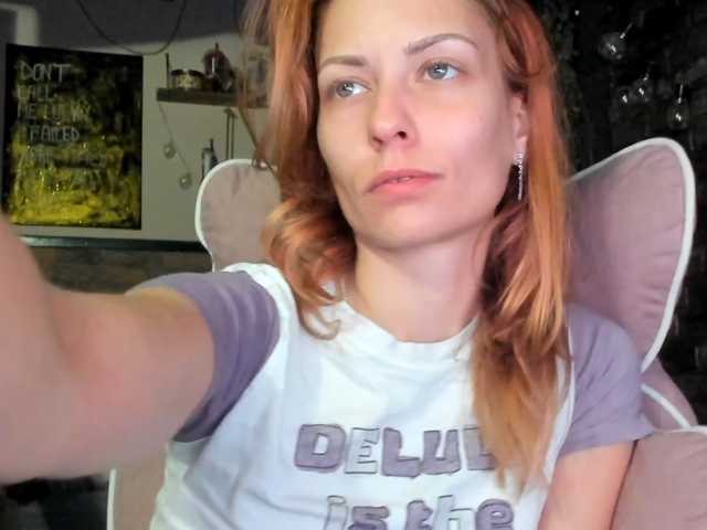karo131324, en directo ahora en BongaCams