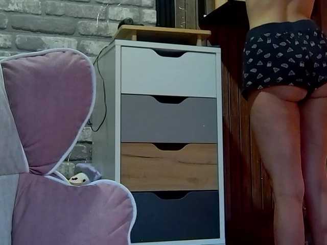 karo131324 live webcam show