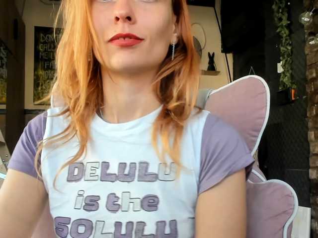 karo131324, en directo ahora en BongaCams