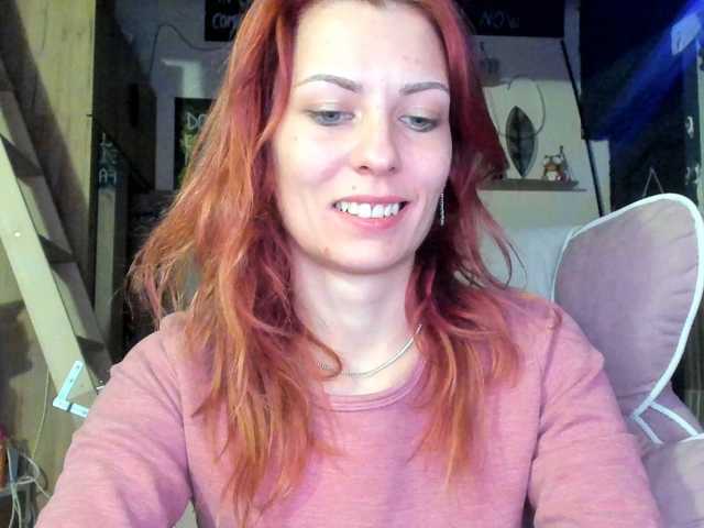 karo131324 live cam on BongaCams