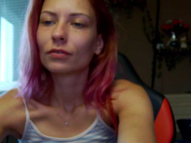 karo131324 live webcam show