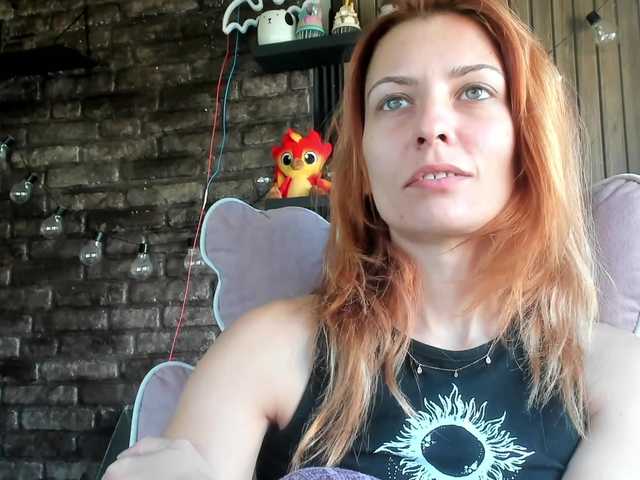 karo131324 live cam on BongaCams