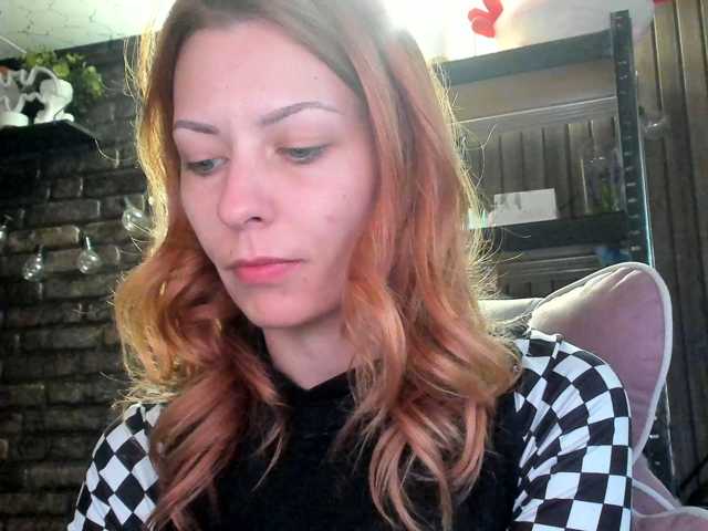 karo131324 live cam on BongaCams