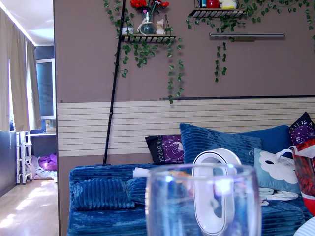 karo131324 live webcam show