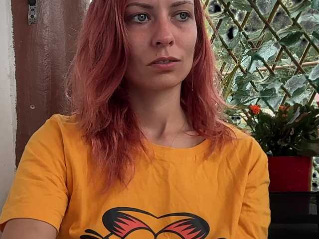 karo131324 live cam on BongaCams