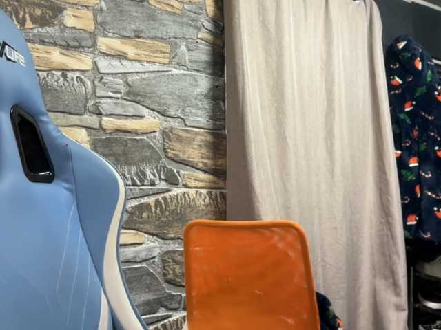 karo131324, en vivo ahora en BongaCams